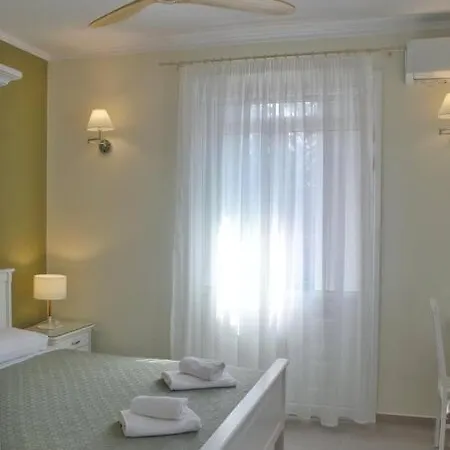 Villa Hara, Lixouri, Kefalonia *